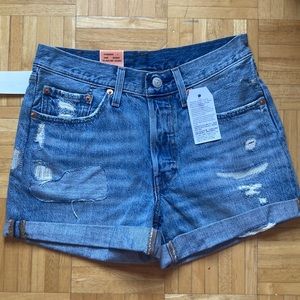 NWT Levi’s Jean Shorts